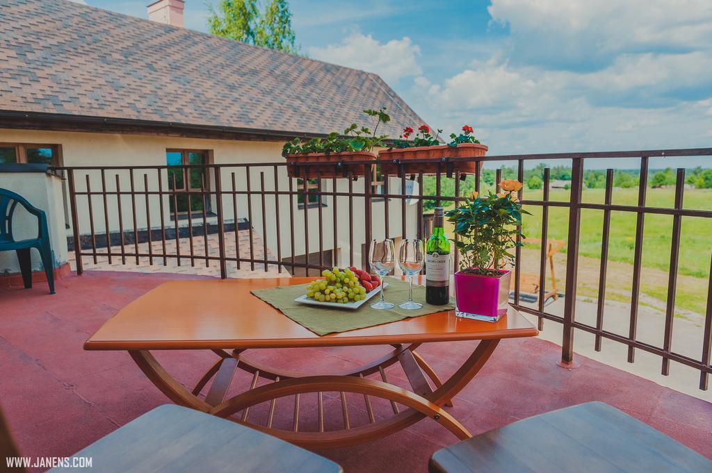 Rudzupukes Hotel Svente Exterior photo